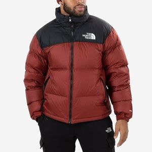 The North Face
Men’s 1996 Retro Nuptse Jacket